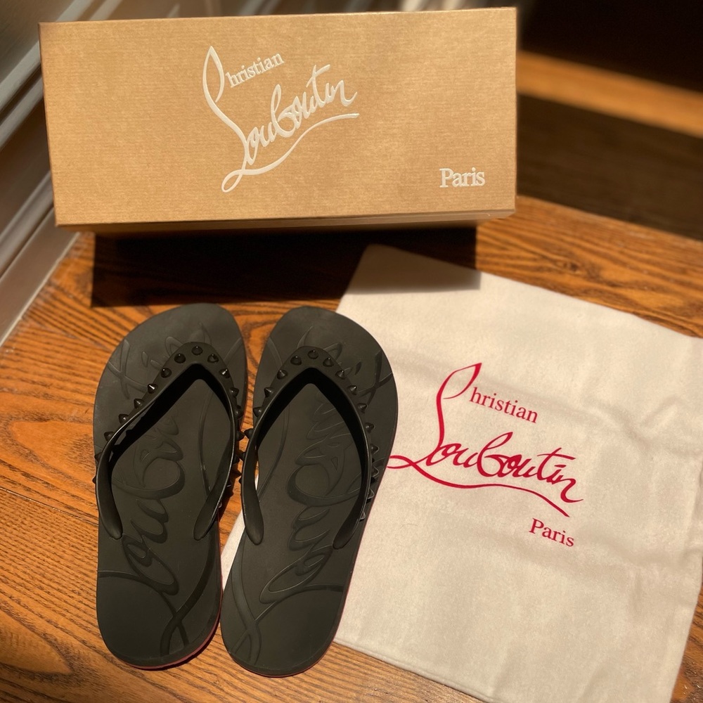 CHRISTIAN LOUBOUTIN Loubie Spike Rubber Flip Flops Red Bottoms